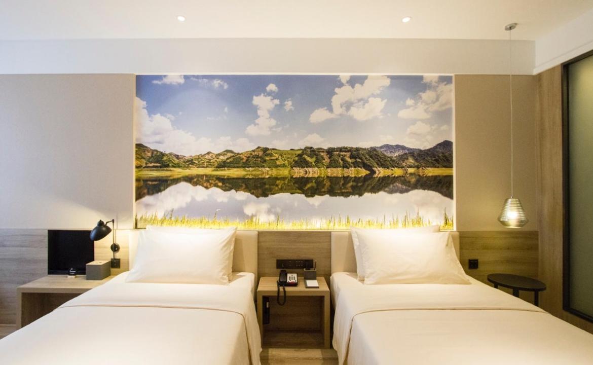 Shenyang Atour Hotel Bagian luar foto