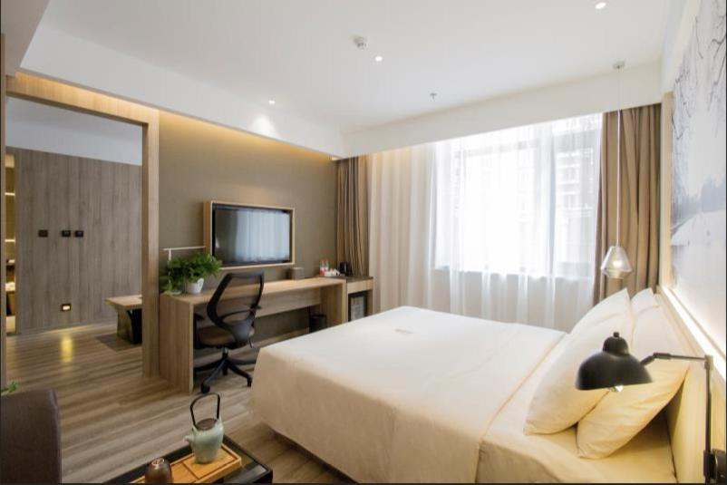 Shenyang Atour Hotel Bagian luar foto