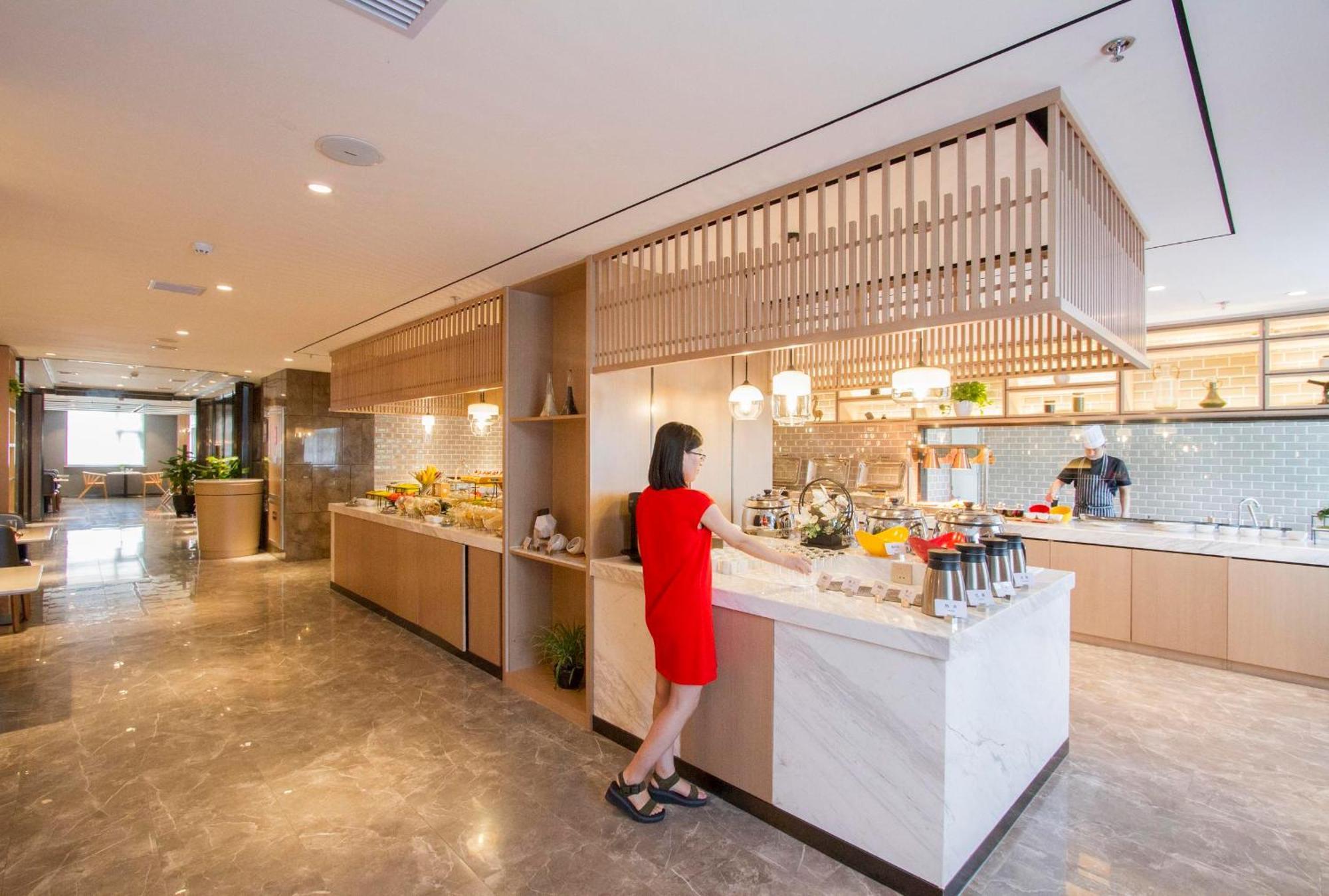 Shenyang Atour Hotel Bagian luar foto